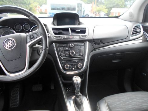 Used 2015 Buick Encore Convenience FWD image 12