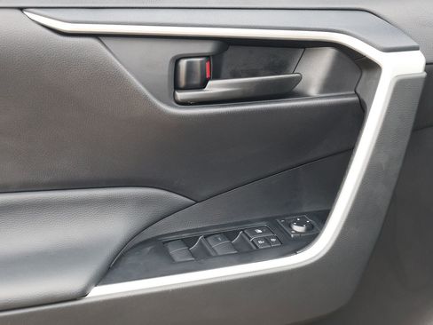 Used 2025 Toyota RAV4 LE FWD image 24