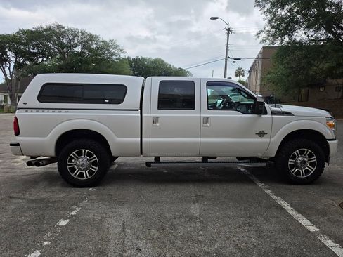 Used 2015 Ford F250 Platinum AWD/4WD image 5