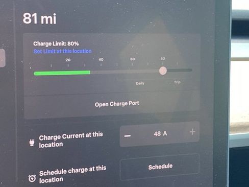 Used 2022 Tesla Model Y Performance AWD/4WD image 22