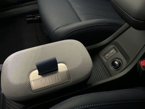 New 2026 MINI Cooper 4-Door Hardtop image 15