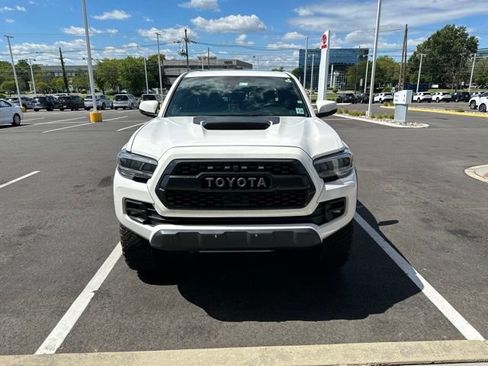 Used 2021 Toyota Tacoma TRD Pro AWD/4WD image 2