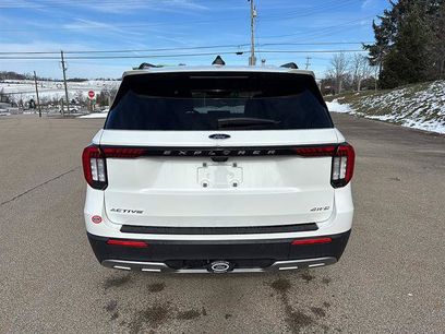 New 2026 Ford Explorer Active w/ Active Comfort Package
