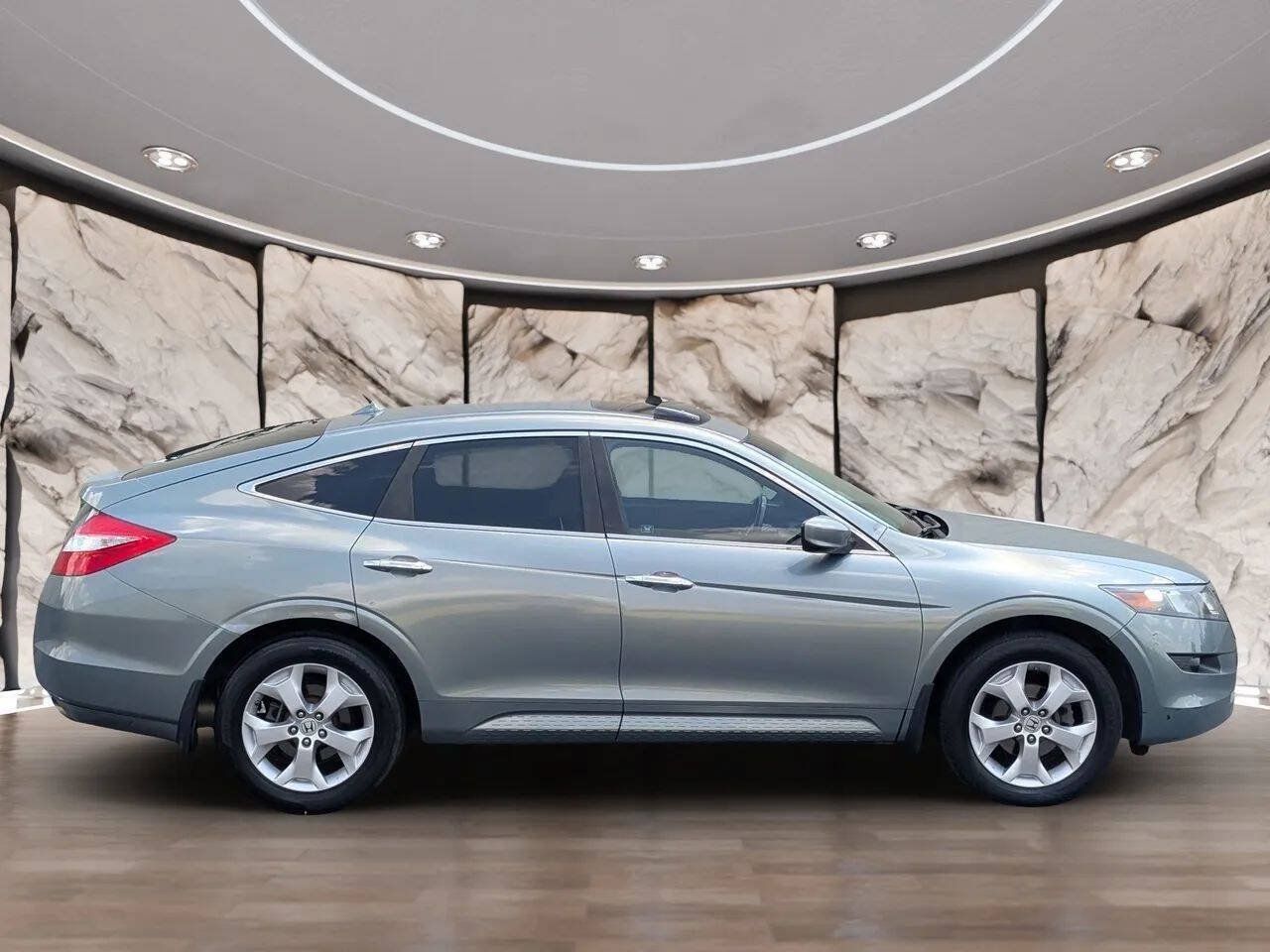 Used 2010 Honda Crosstour EX-L image 14