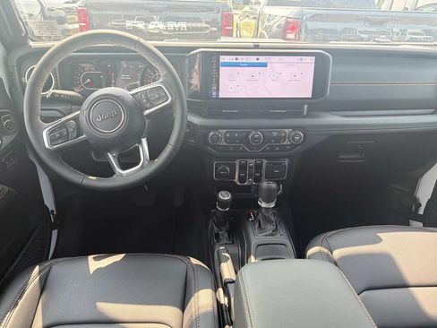 New 2026 Jeep Wrangler Unlimited Sahara AWD/4WD image 2
