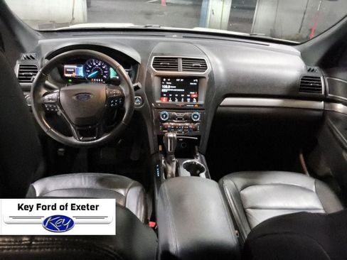 Used 2018 Ford Explorer XLT w/ Equipment Group 202A AWD/4WD image 20