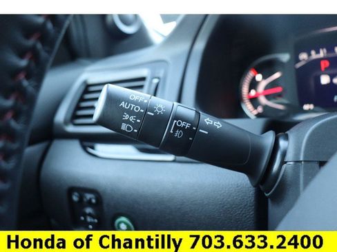 Used 2025 Honda Passport Black Edition image 10