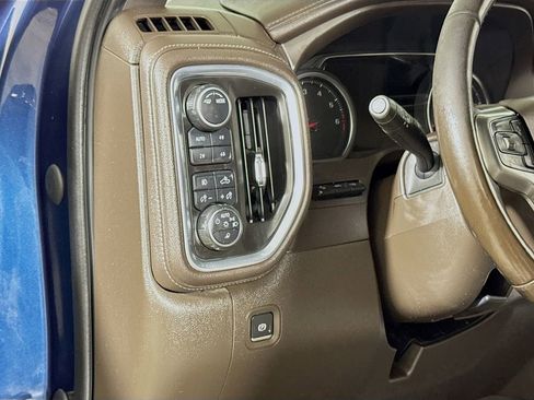 Used 2020 Chevrolet Silverado 2500 LTZ w/ LTZ Premium Package AWD/4WD image 8