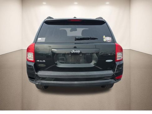 Used 2013 Jeep Compass Latitude w/ Sun/Sound Group image 6