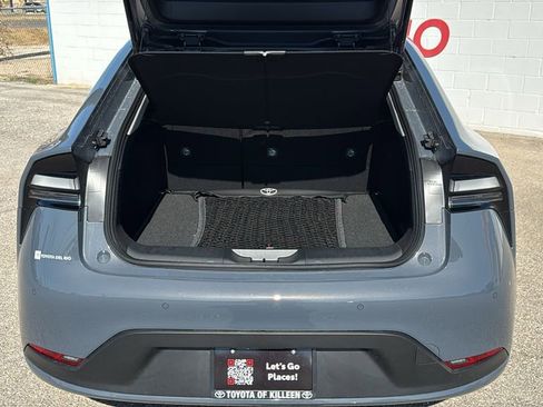 New 2026 Toyota Prius Plug-In Hybrid image 24