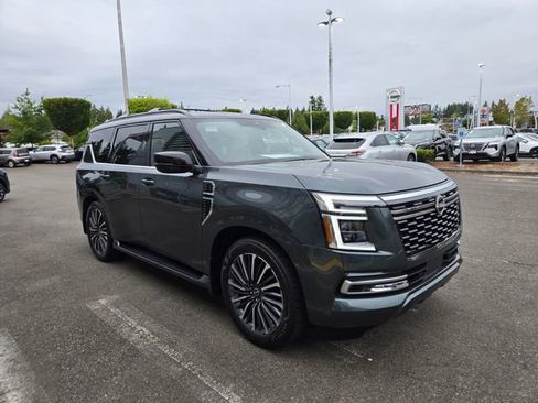 New 2025 Nissan Armada Platinum Reserve image 3