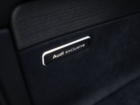 Certified 2026 Audi A6 Prestige w/ Audi Exclusive Design Package AWD/4WD image 16