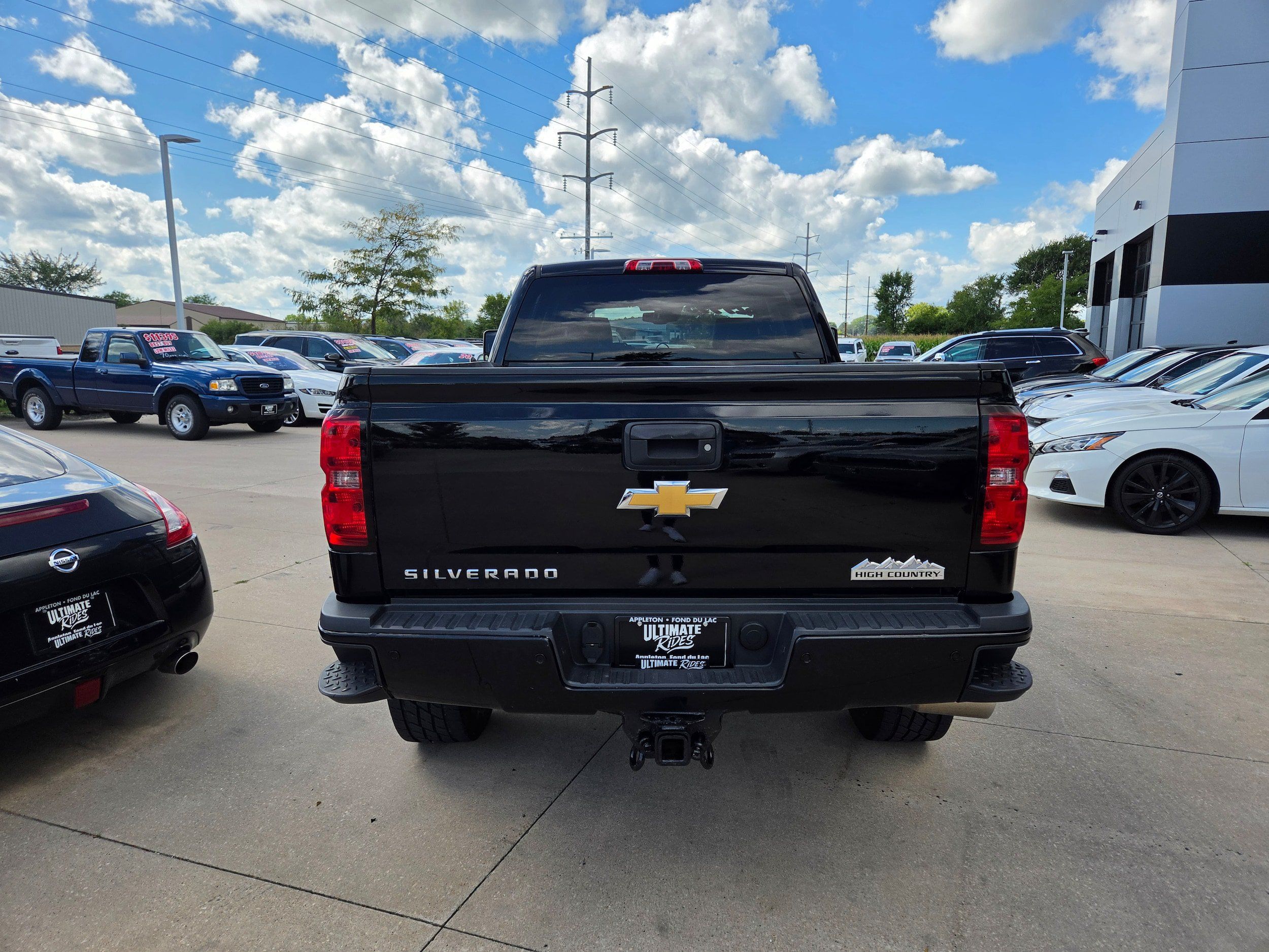 Used 2015 Chevrolet Silverado 3500 High Country w/ Duramax Plus Package AWD/4WD image 10