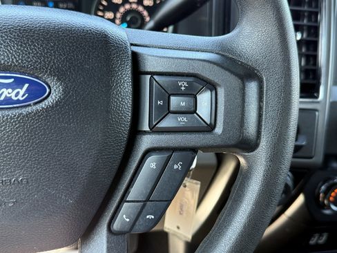 Used 2019 Ford F150 XLT w/ Trailer Tow Package RWD image 32