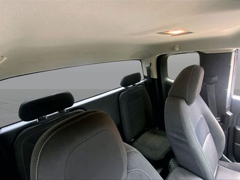 Used 2015 Chevrolet Colorado LT RWD image 19