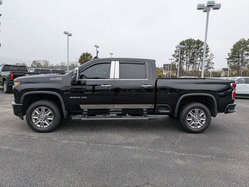 Used 2021 Chevrolet Silverado 2500 High Country w/ Z71 Off-Road Package image 7
