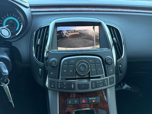 Used 2013 Buick LaCrosse Leather w/ Entertainment Package image 17