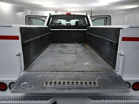 Used 2019 Ford F250 XL w/ Power Equipment Group image 41