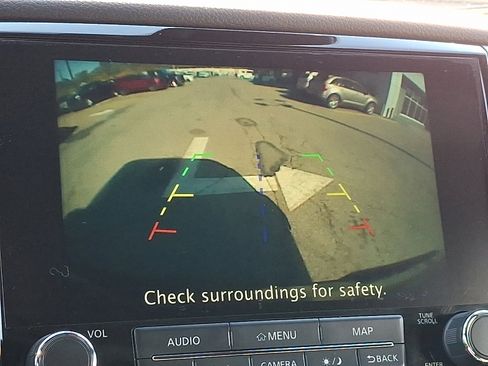 Used 2023 Nissan Titan PRO-4X w/ Pro-4x Utility Package image 19