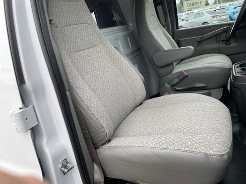 New 2026 GMC Savana 2500 w/ Driver Convenience Package RWD image 24
