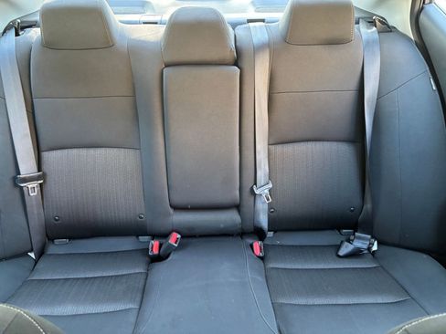 Used 2025 Nissan Altima 2.5 SV FWD image 33