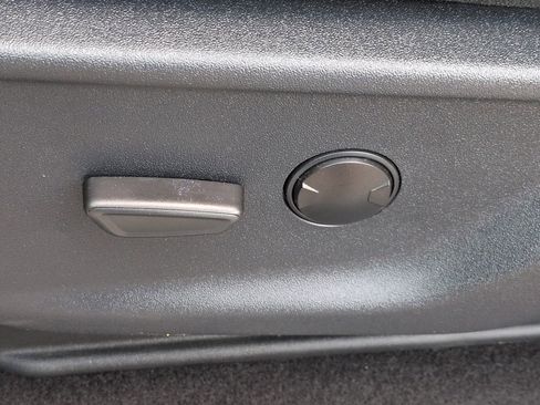 Used 2025 Ford F150 XLT w/ Equipment Group 301A Standard image 20