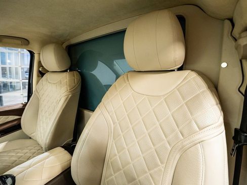 Used 2020 Mercedes-Benz Metris Passenger image 33