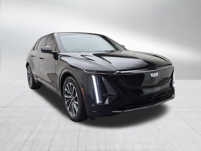 Certified 2024 Cadillac Lyriq Sport w/ LPO, Floor Liner Package AWD/4WD image 3