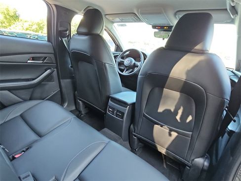 New 2025 MAZDA CX-30 AWD 2.5 S w/ Select Sport Pkg image 11