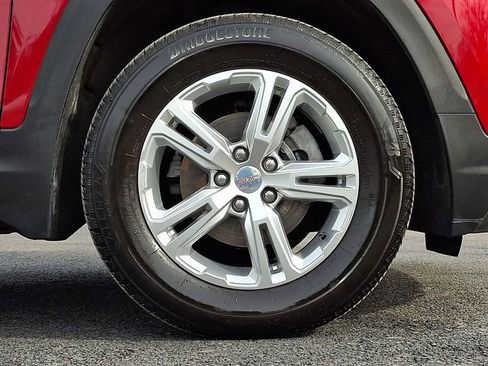 Used 2022 GMC Terrain SLE w/ Driver Convenience Package image 8