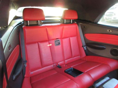 Used 2013 BMW 128i Convertible image 24