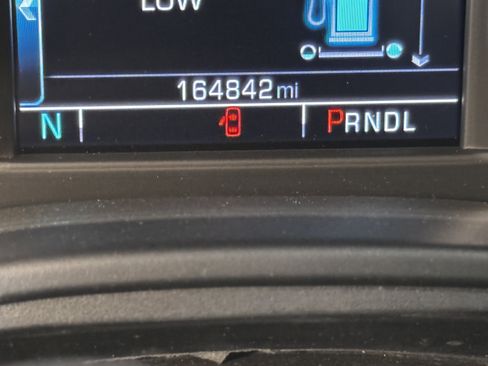 Used 2018 Chevrolet Tahoe LT AWD/4WD image 23