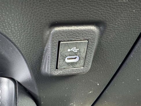 Used 2025 Toyota Corolla LE image 8