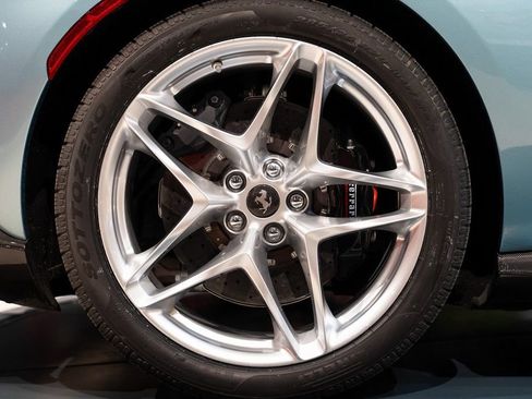 Certified 2024 Ferrari Roma Spider RWD image 14
