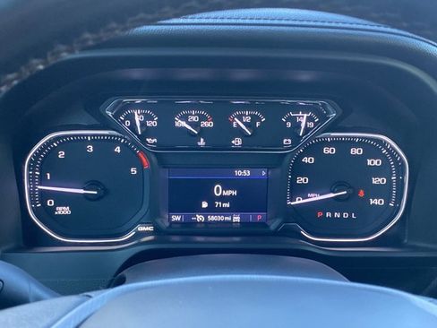 Used 2022 GMC Sierra 2500 AT4 image 30