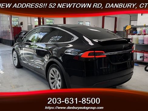 Used 2018 Tesla Model X 100D AWD/4WD image 3
