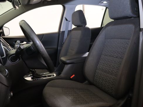 Used 2024 Chevrolet Equinox LT w/ LPO, Floor Liner Package FWD image 23