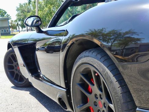 Used 2004 Dodge Viper SRT-10 image 65
