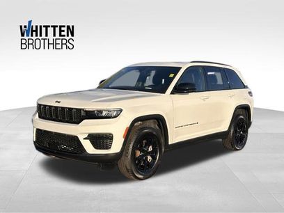 Used 2024 Jeep Grand Cherokee Altitude