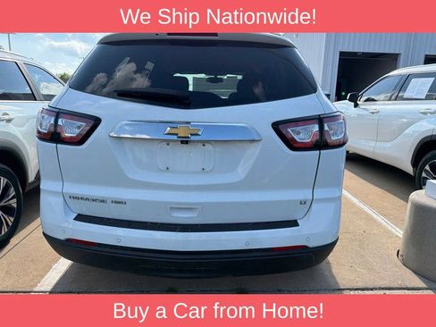 Used 2017 Chevrolet Traverse LT AWD/4WD image 4