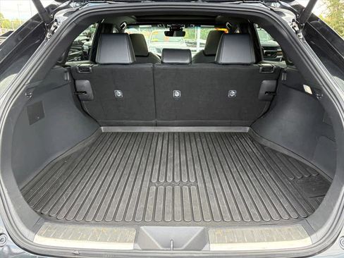 Used 2024 Toyota Venza Nightshade image 29