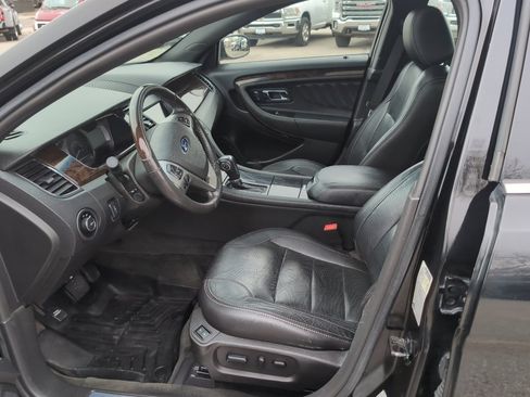 Used 2016 Ford Taurus Limited w/ Driver Assist Package image 10