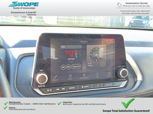 Used 2024 Nissan Rogue SV AWD/4WD image 25