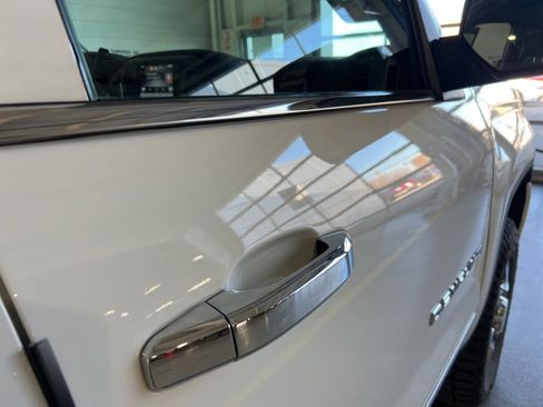 Used 2015 GMC Sierra 2500 Denali w/ Duramax Plus Package image 37