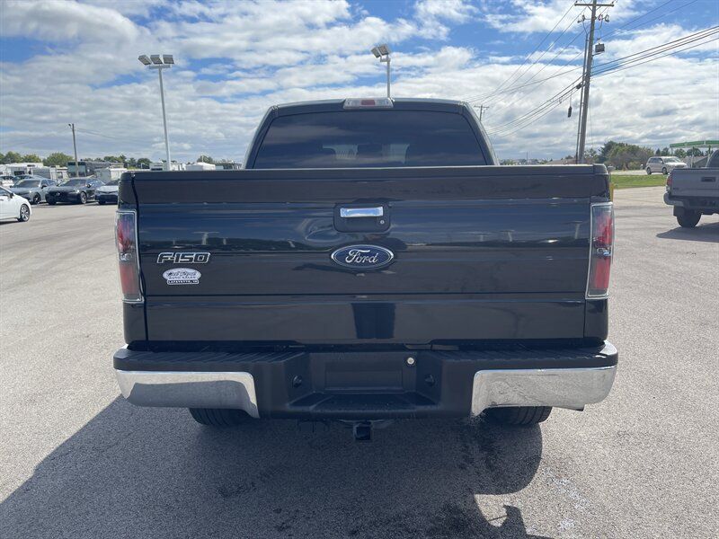 Used 2013 Ford F150 XLT w/ XLT Chrome Pkg AWD/4WD image 4