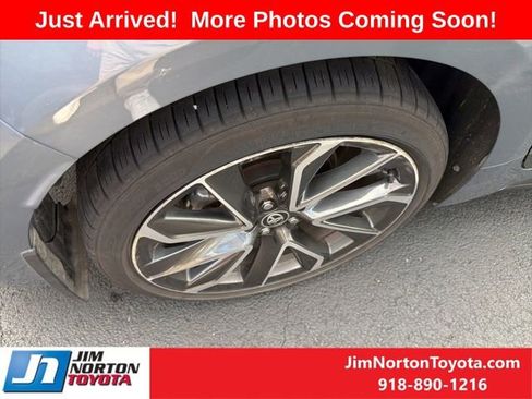 Used 2022 Toyota Corolla SE FWD image 7