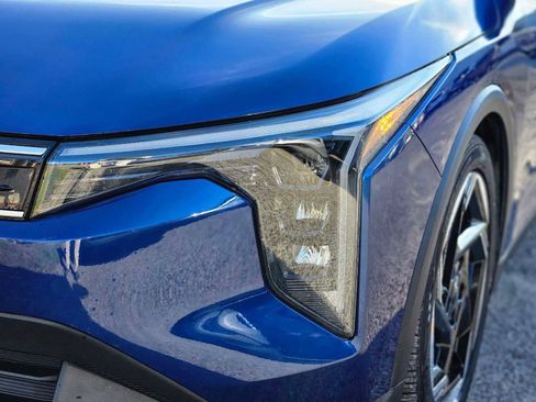 Certified 2025 Kia K4 EX image 11