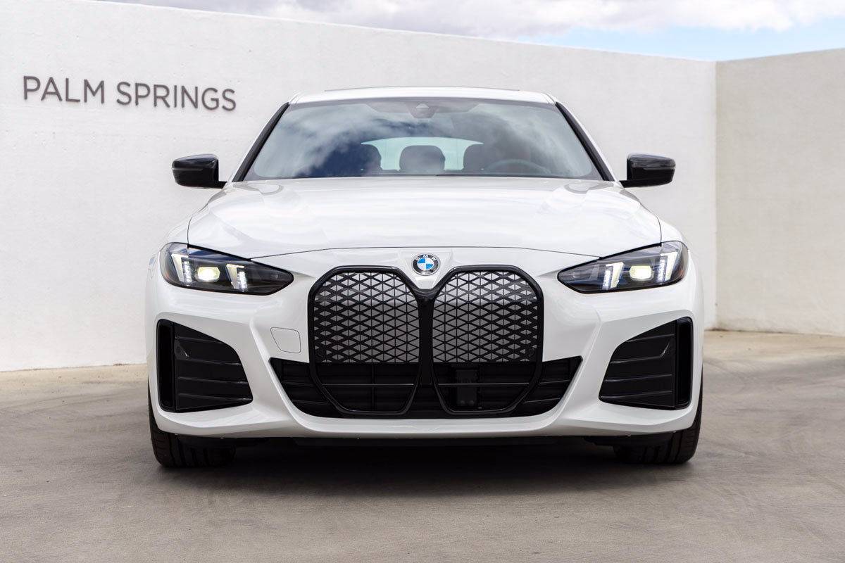 New 2026 BMW i4 eDrive40 w/ M Sport Package RWD image 4