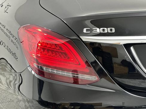 Used 2019 Mercedes-Benz C 300 Sedan image 32