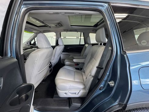 Used 2017 Honda Pilot Elite image 21